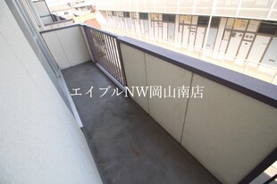 岡山駅 バス20分  洲崎下車：停歩5分 3階の物件内観写真